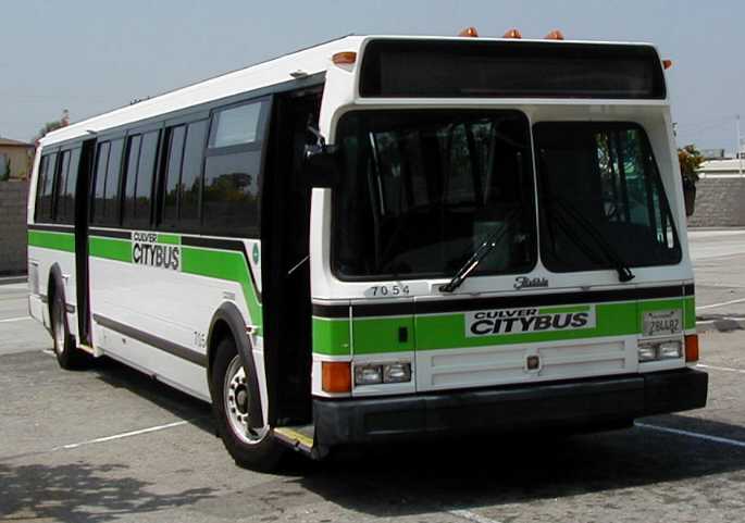 Culver Citybus Flxible Metro B 7054